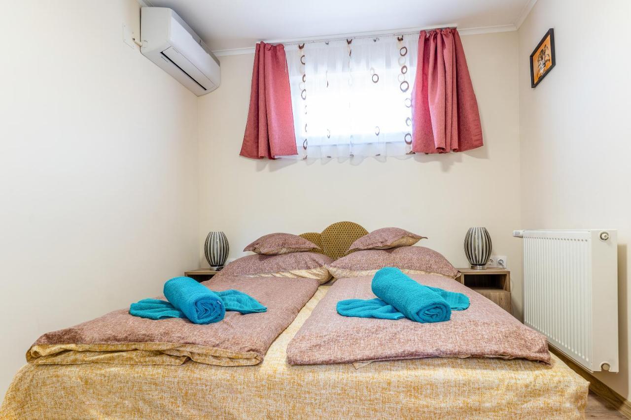 Lili Apartman Harkány Extérieur photo