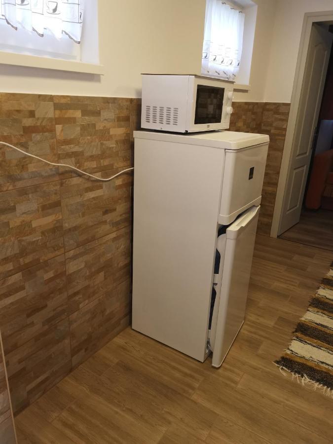 Lili Apartman Harkány Extérieur photo