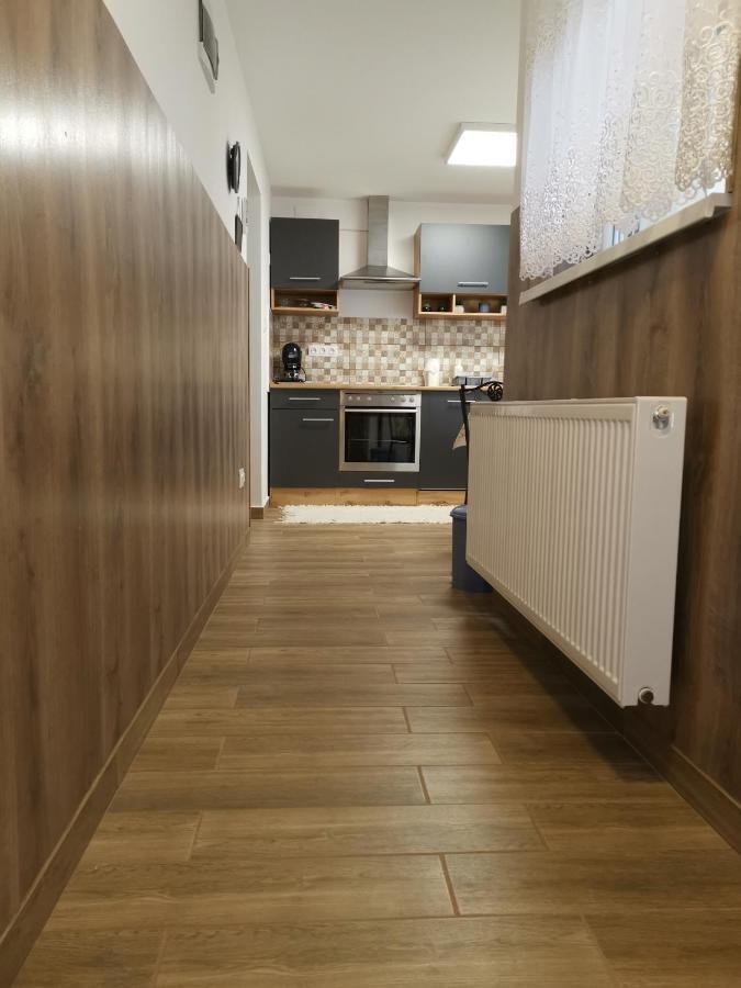 Lili Apartman Harkány Extérieur photo